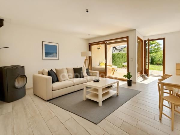 Maison à vendre 4 pièces PREVESSIN MOENS (01)