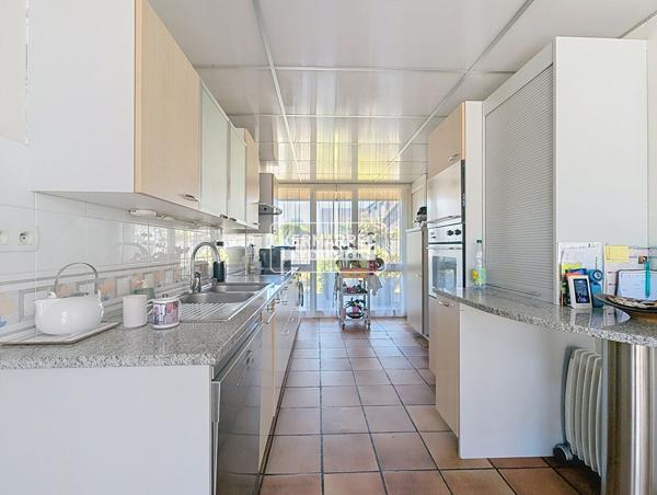 Maison 6 pièces – 163 m² environ à Saint-Grégoire (ref : 39425)