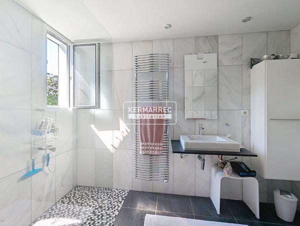 Maison 6 pièces – 163 m² environ à Saint-Grégoire (ref : 39425)
