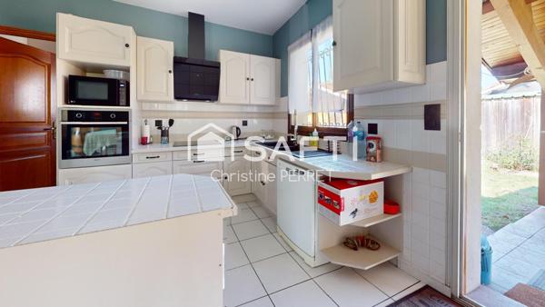 Maison de plain pied avec terrain piscinable