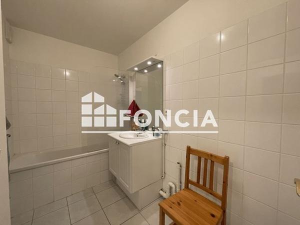 Location Appartement 2 pièces 43.62 m² - 45 RUE PIERRE CAMPION Beuzeville 27210