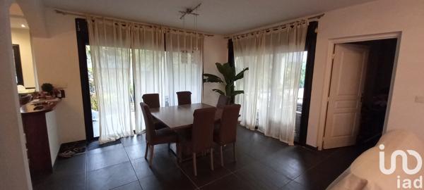 Maison à vendre 4 pièces 114 m² Sainte-Suzanne