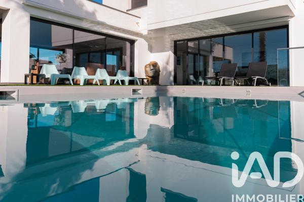 Maison à vendre 9 pièces 290 m² Anglet