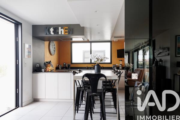 Maison à vendre 9 pièces 290 m² Anglet