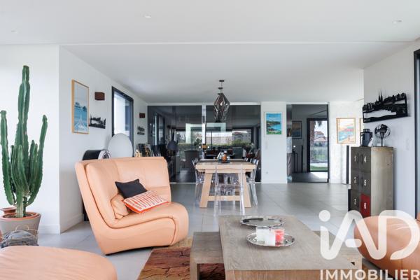Maison à vendre 9 pièces 290 m² Anglet