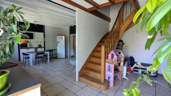 Authentique Corps de Ferme à l’Est de Barbezieux