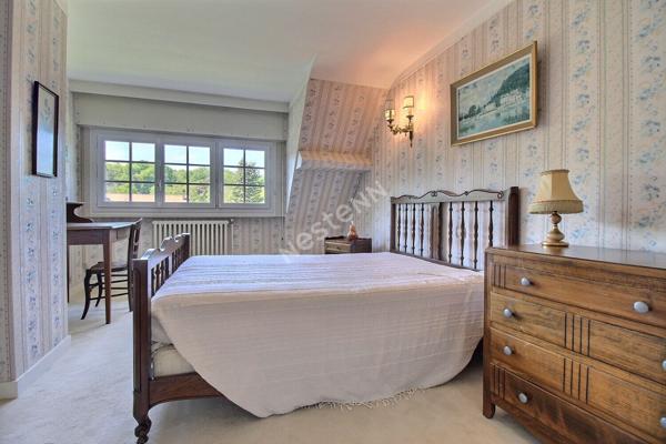 Maison secteur EPERNON de 4 chambres sur grand terrain