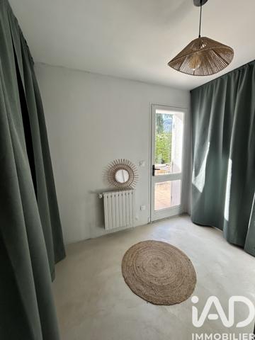 Maison à vendre 9 pièces 213 m² Aubagne