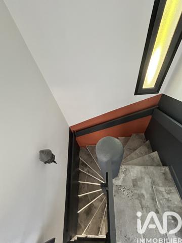 Maison à vendre 9 pièces 213 m² Aubagne