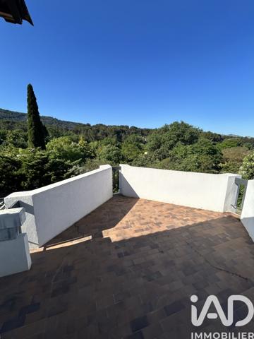 Maison à vendre 9 pièces 213 m² Aubagne