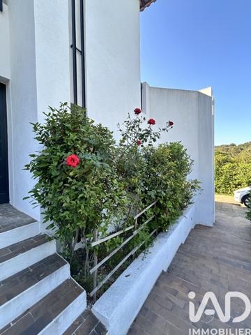 Maison à vendre 9 pièces 213 m² Aubagne