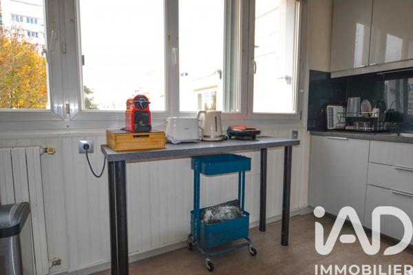 Location appartement 3 pièces 68 m² Thiais