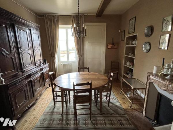 Maison de caractère en pierres 20ème