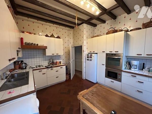 Maison de caractère en pierres 20ème