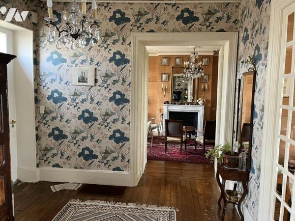 Maison de caractère en pierres 20ème