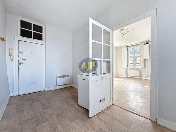 Vente appartement Nantes : 110 000 € - AJP Immobilier Nantes Sud
