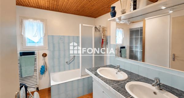 À vendre Maison 5 pièces 90 m² - La Guérinière 85680