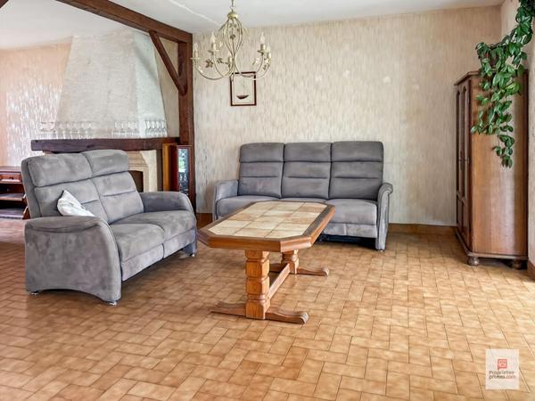 Maison La Fleche 6 pièce(s) 141 m2