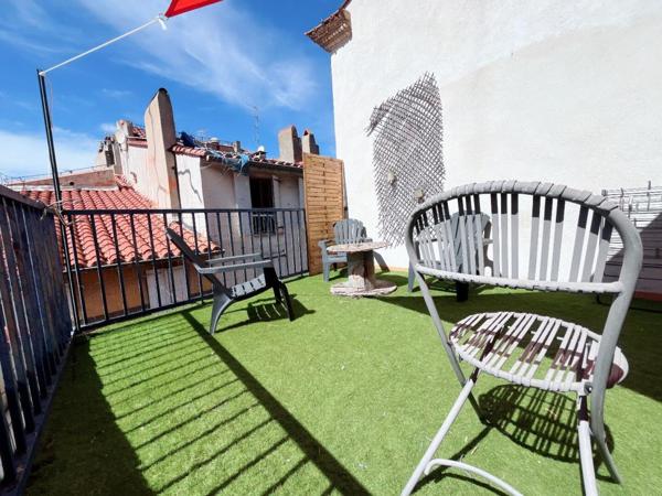 Magnifique appartement duplex de type T2 de 54 m² au 3 et 4 eme étage et dernier sans ascenseur avec terrasse