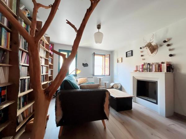 Magnifique appartement duplex de type T2 de 54 m² au 3 et 4 eme étage et dernier sans ascenseur avec terrasse