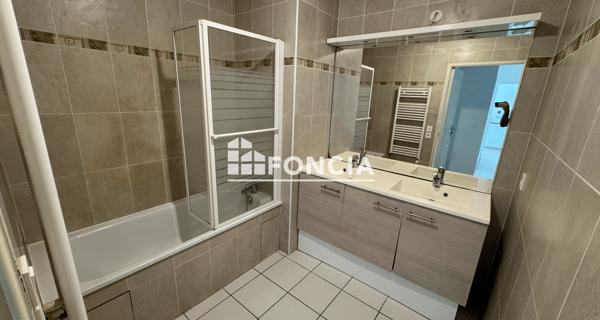 Location Appartement 3 pièces 57.84 m² - Lyon 69008