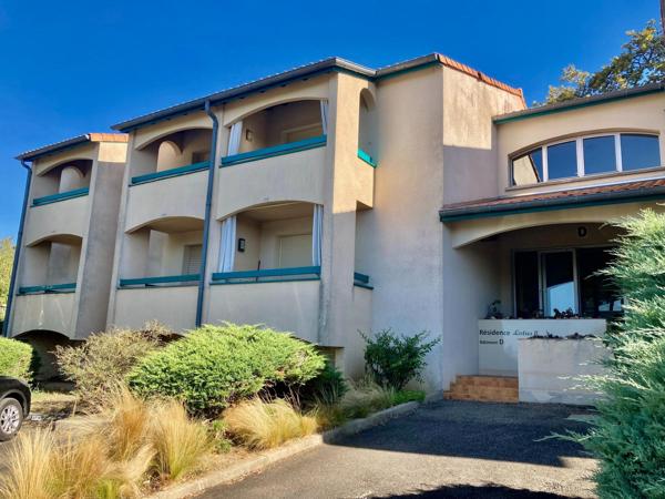APPARTEMENT T2 MEUBLE RENOVE ET CLIMATISE 27m2