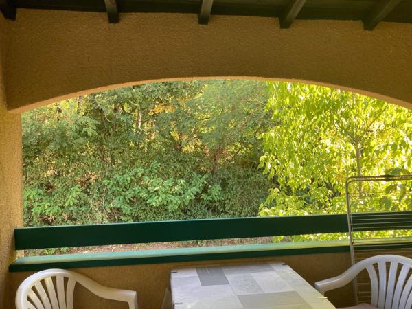 APPARTEMENT T2 MEUBLE RENOVE ET CLIMATISE 27m2
