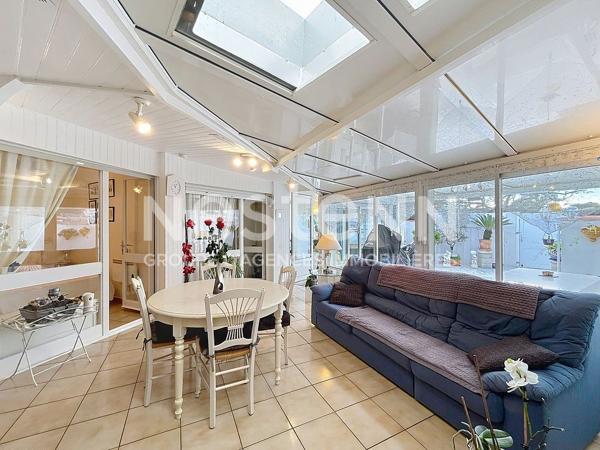 TORREILLES - A VENDRE Villa plain pied T4 meublée avec jardin