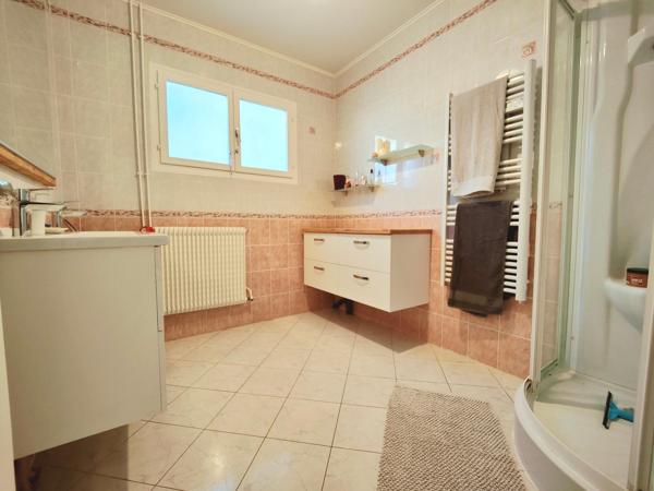 Pavillon T6, piscine, pompe à chaleur, garage 53m²