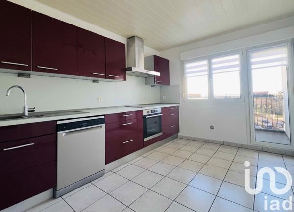 Appartement 3 pièces de 66 m² à Forbach (57600)