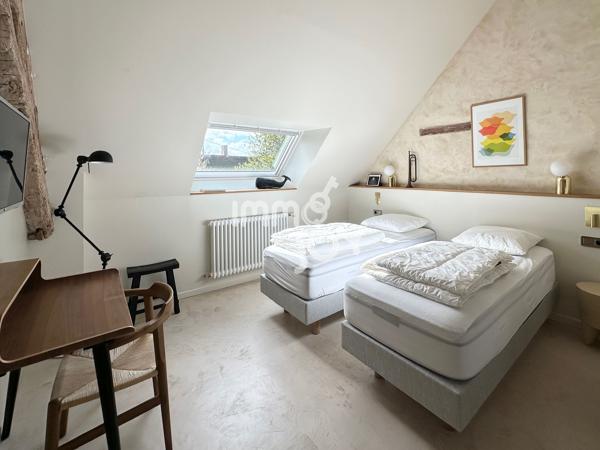 A 10 mn de Belleme , en hameau, maison percheronne entièrement rénovée avec vue dégagée...
