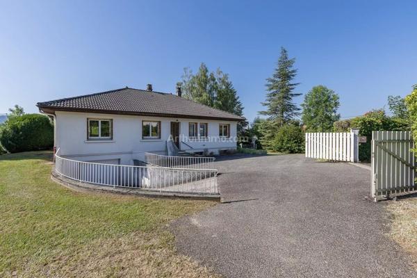 Vente                                                      Maison
                        
                     5 pièces                      124 m2                     à Belley