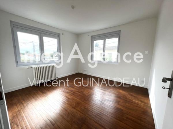 Maison à SAINT-CHRISTOPHE-DU-BOIS, 49280 - 7 pièces 150m²