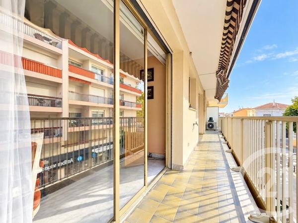 Appartement F3 à vendre  3 pièces - 73,58 m 2   ANTIBES  - 06