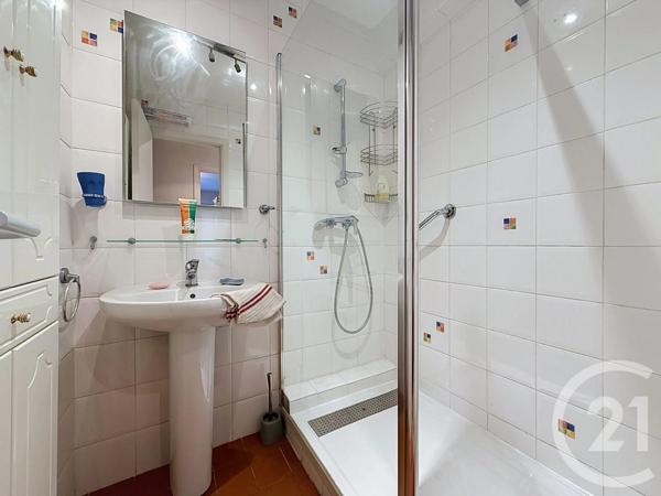 Appartement F3 à vendre  3 pièces - 73,58 m 2   ANTIBES  - 06