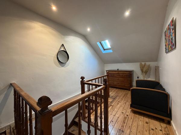 A vendre Superbe Maison de ville quartier prisé de Périgueux avec piscine et garage