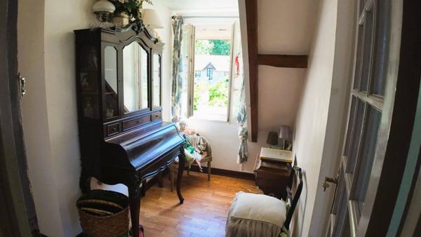 Spacieuse maison familiale - cœur de village