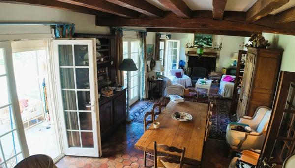 Spacieuse maison familiale - cœur de village