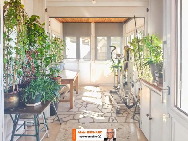 Maison à vendre 6 pièces dont 4 chambres à Souppes sur Loing proche Nemours (77)