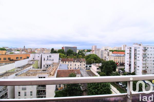 Appartement 2 pièces de 46 m² à Saint-Denis (93200)