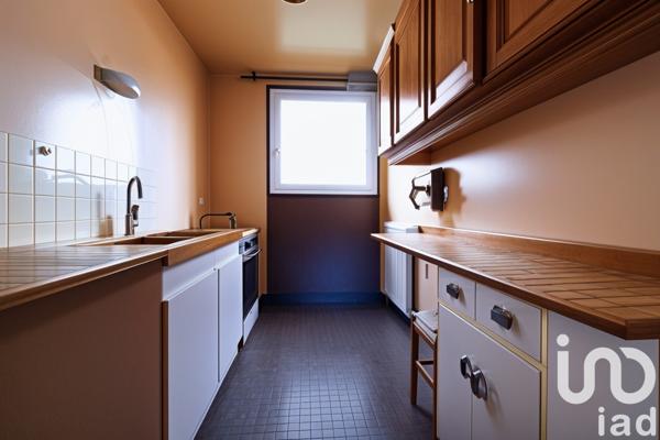 Appartement 2 pièces de 46 m² à Saint-Denis (93200)