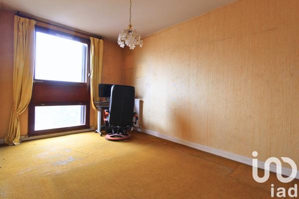 Appartement 2 pièces de 46 m² à Saint-Denis (93200)