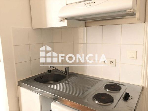 Location Studio 16 m² - 3, RUE DES MONTIBOEUFS - BAT.B Paris 75020