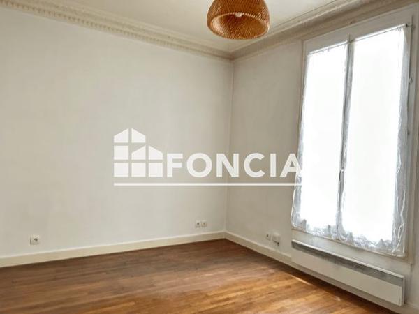 Location Studio 16 m² - 3, RUE DES MONTIBOEUFS - BAT.B Paris 75020