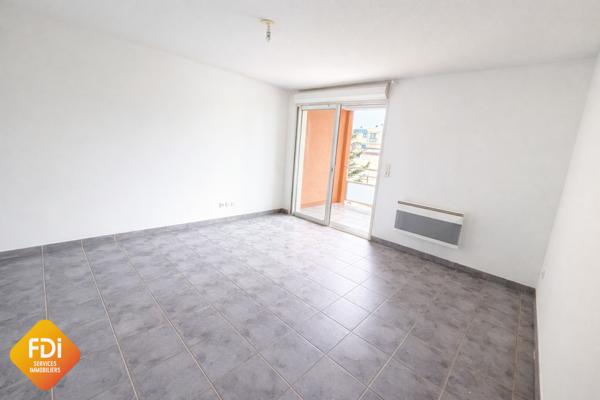 ECOLE INFIRMIERE - F2 - 42m2