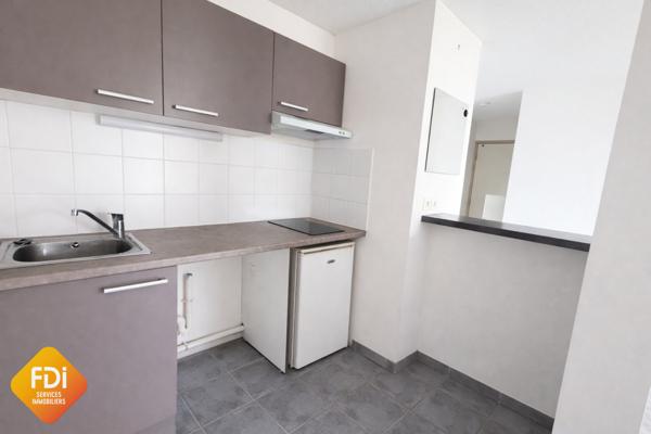 ECOLE INFIRMIERE - F2 - 42m2