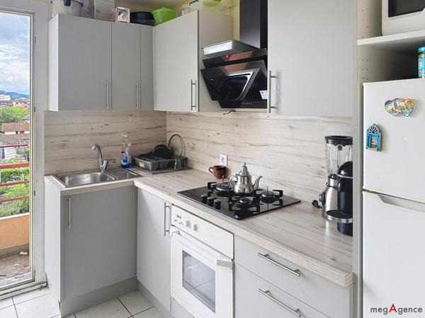 Appartement à SAINT-MARTIN-D'HERES, 38400 - 3 pièces 50m²