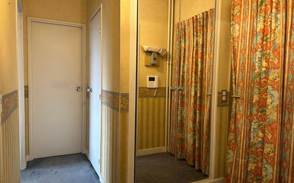 Appartement à vendre    2 pièces • 47,13 m2 La Varenne - Saint-Maur-des-Fossés