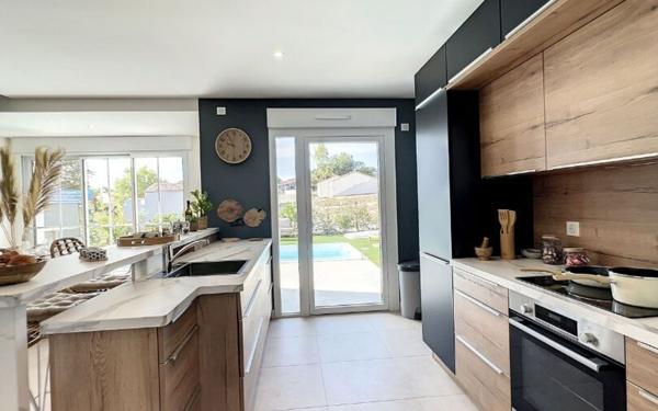 Maison à vendre    3 pièces •  Talmont-Saint-Hilaire