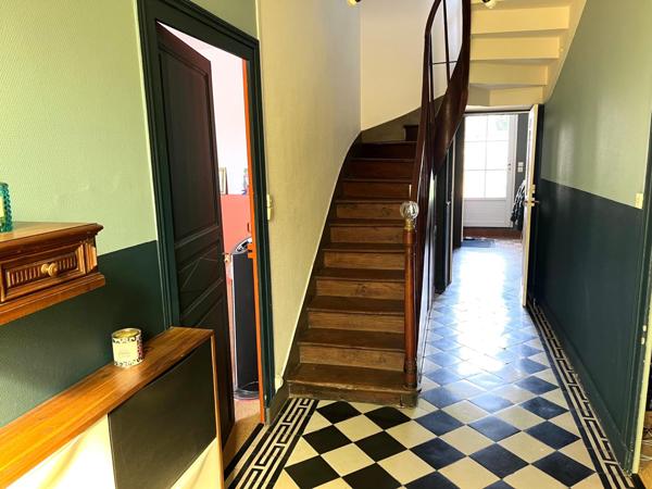 Maison de ville 5 pièces - jardin - garage